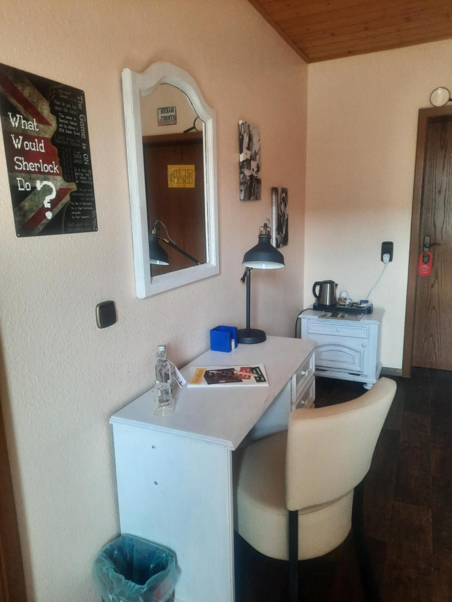 Henblas Hotel Neuenrade Экстерьер фото