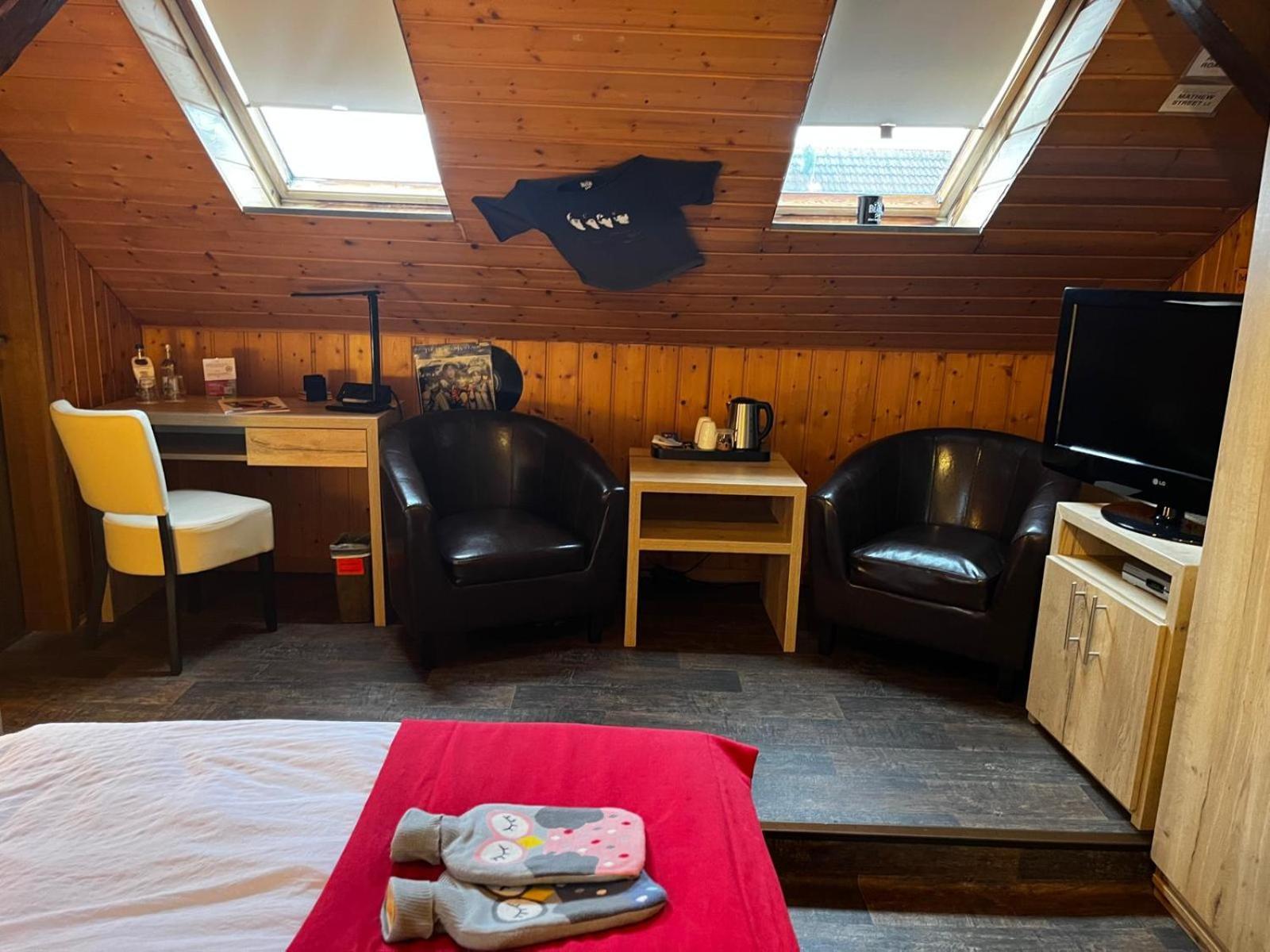 Henblas Hotel Neuenrade Экстерьер фото