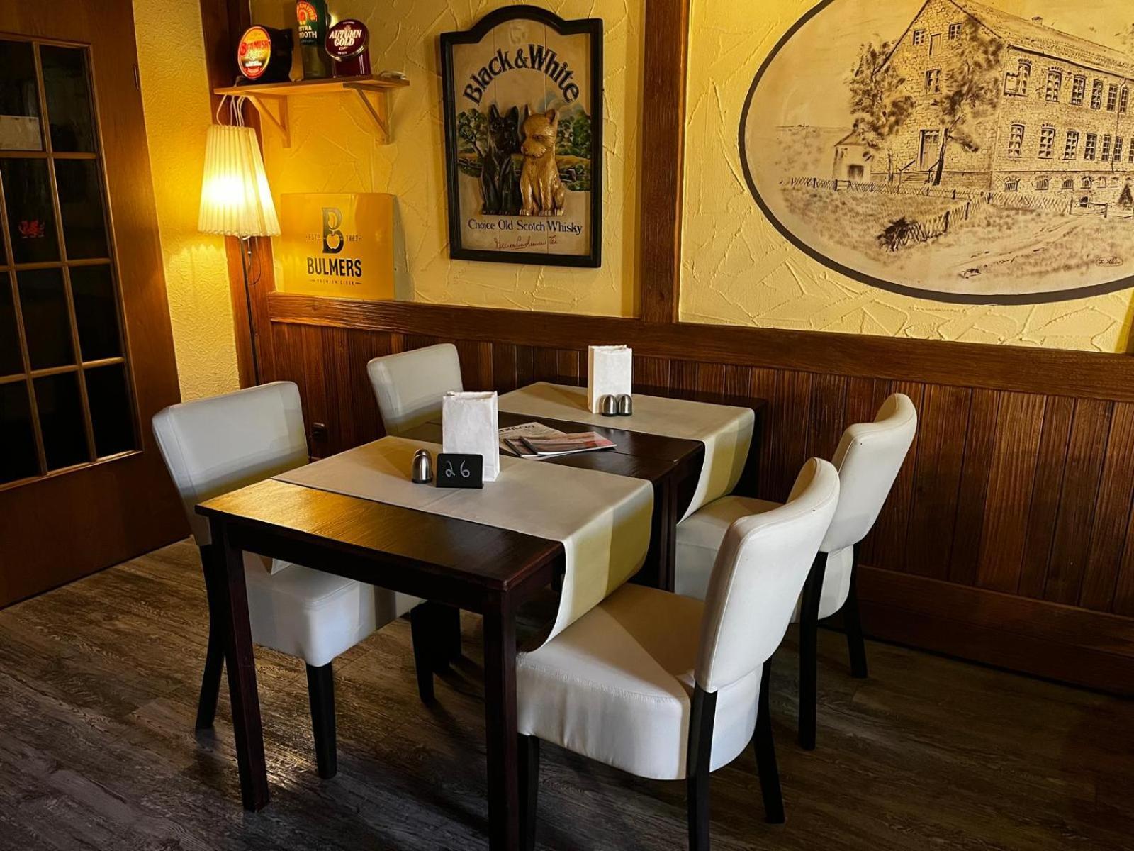 Henblas Hotel Neuenrade Экстерьер фото