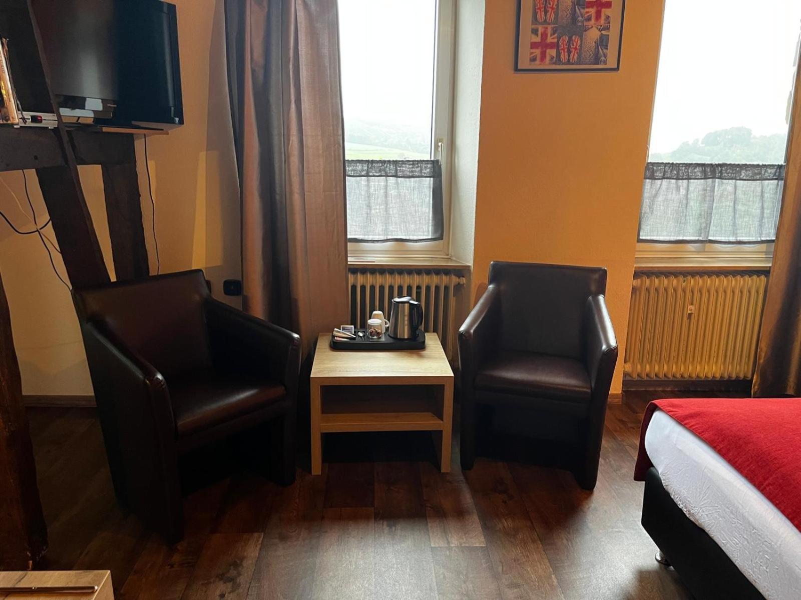 Henblas Hotel Neuenrade Экстерьер фото